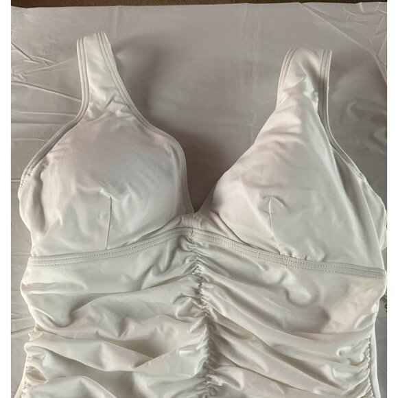NWT Contours Coco Reef White One-Piece Swimsuit Underwire Ruching Design 12/36C - Picture 4 of 14